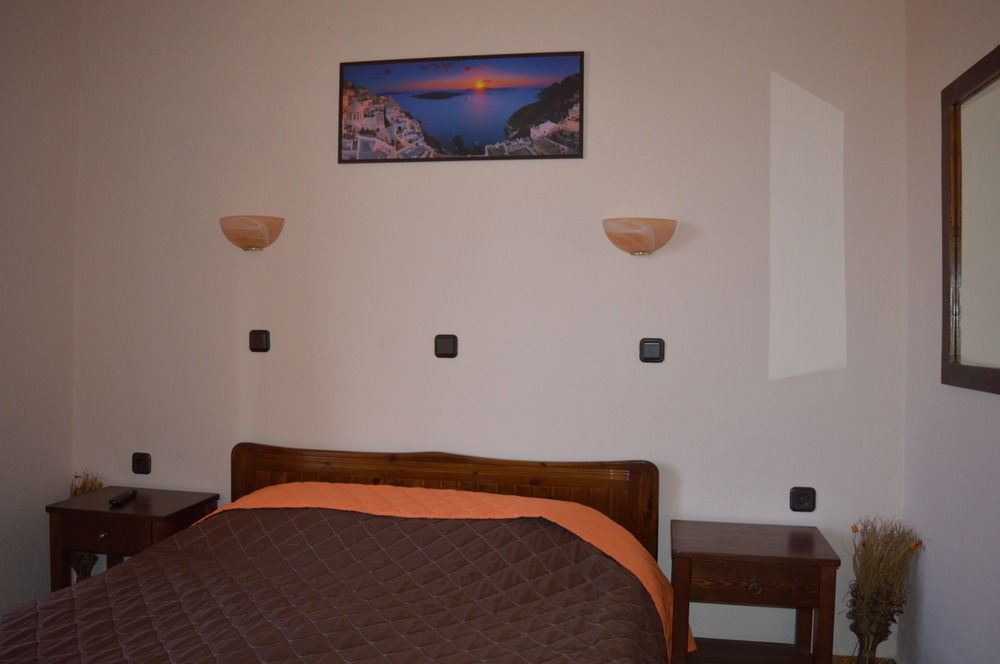 Romantzo Mandrákion Exterior foto